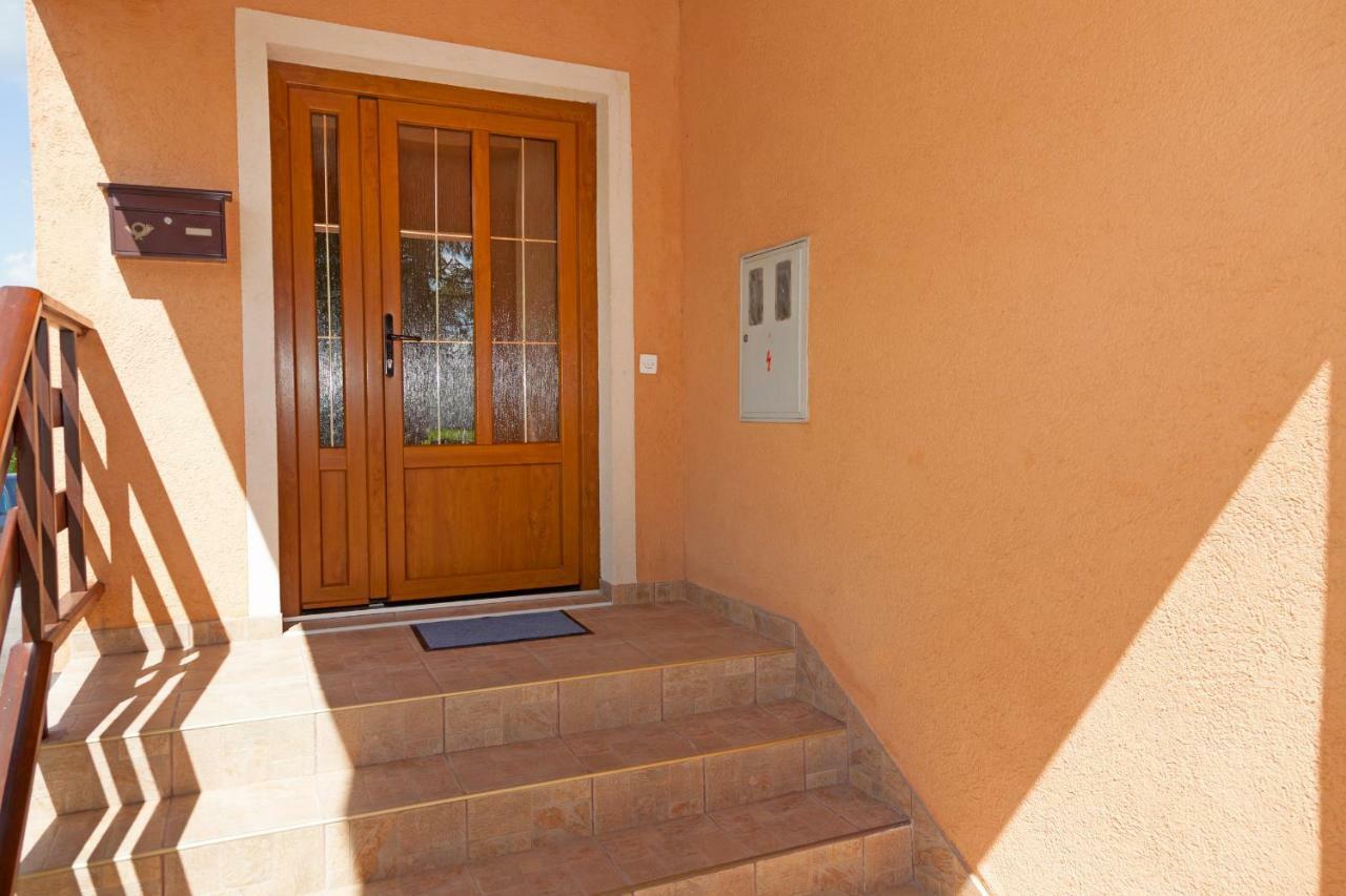 Apartment Majetic Gornji Vaganac Экстерьер фото